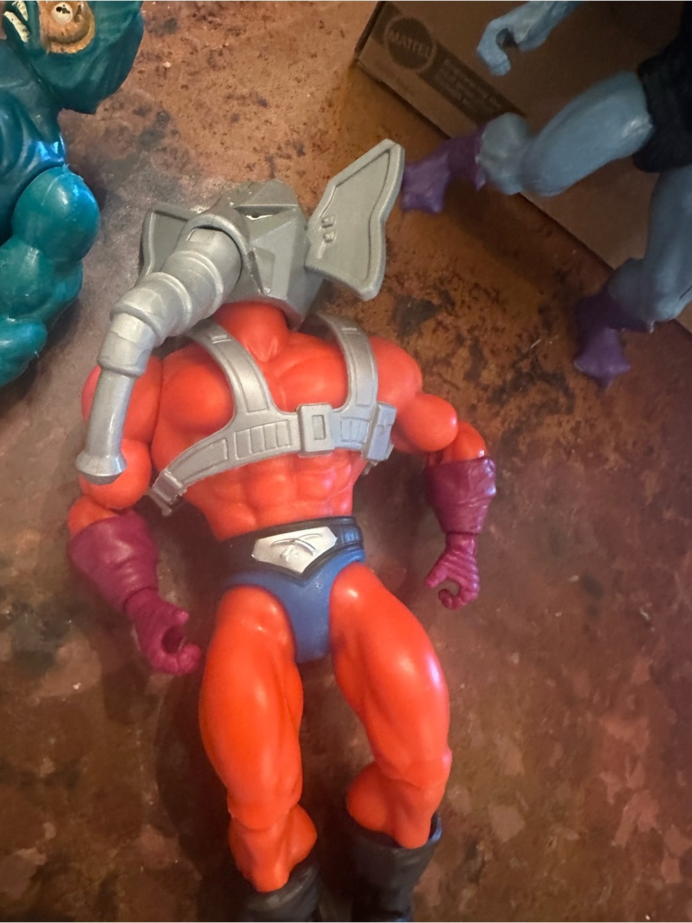Motu - Picture 9 of 16